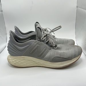 New Balance Fresh Foam Roav Athletic Active Running Walking Shoes Gray Womens 11